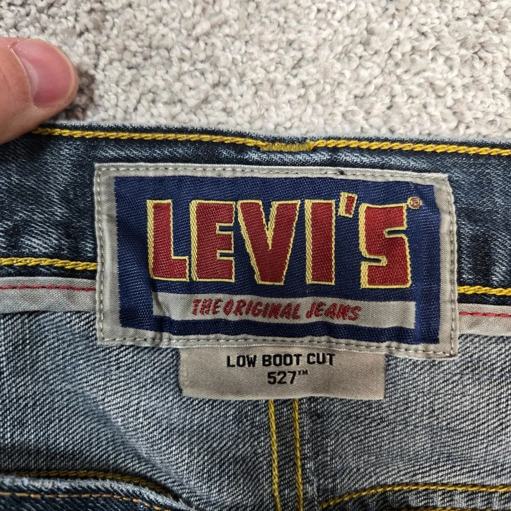 Rare Levis 527 Jeans Mens 31x32 Boot Cut Denim distressed
